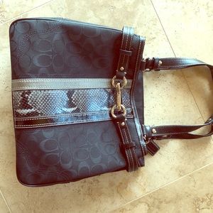 Coach Black with gray snake pattern shoulder bag